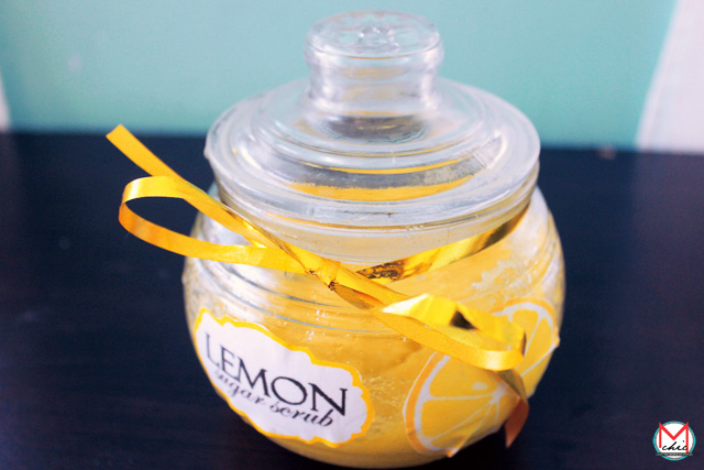 Chic DIY: How To Make Your Own Lemon Sugar Scrub, diy, homemade, how to, advice, tips, quick and easy