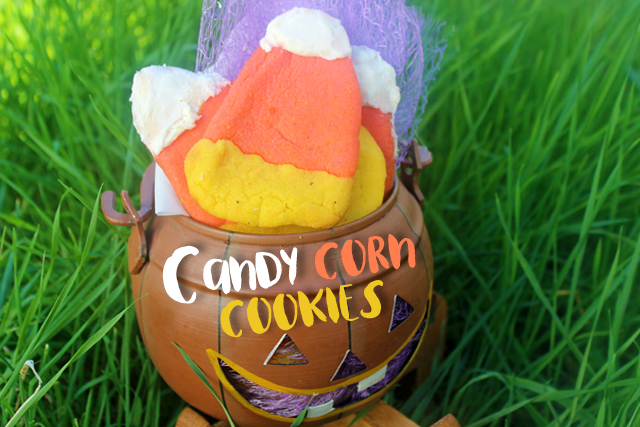 candy corn cookies, candy corn, pinterest, recipes, yummy, quick and easy, halloween, halloween bites, cooking, baking, kitchen, foodie, latinablogger, nom