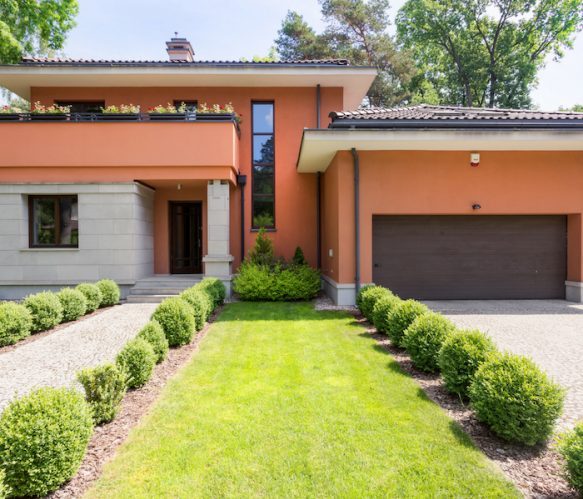 curb appeal, renovation, house improvement, HGTV, decor, home renovations, design, on a budget, home exterior, lifestyle, home, interior design,