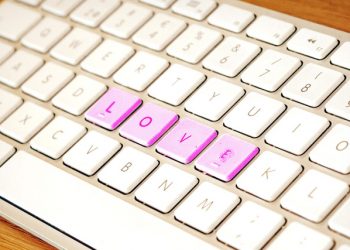 dating relationships internet age