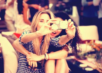 selfies modern chic magazine surgery
