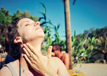 How to Choose the Best Sunscreen For Your Skin Type
