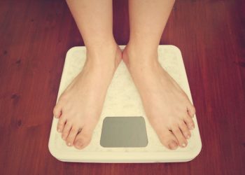 Top 6 Cleansing Foods to Help Us Lose Weight