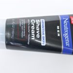 NEUTROGENA MEN® SENSITIVE SKIN SHAVE CREAM