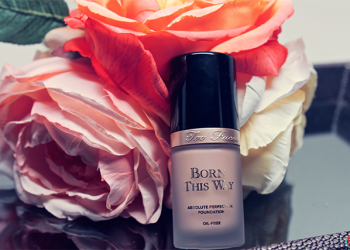 born this way, foundation, too faced, beauty, makeup, review, bblogger, bellashoot, #tfbornthisway, medium to full coverage, coconut water, alpine rose, hyaluronic acid, dry skin, recommendations, must have, generation beauty 2015, michelle phan, swatches, beauty reviews, products