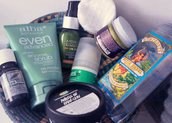 all natural, skincare routine, skincare, beauty products, leaping bunny, cruelty free, cruelty-free, peta, organic, alba botanica, indie lee, witch hazel, humphreys, elemental herbs, lush, yes to carrots, andalou naturals, summer, haul, bblogger, beauty brands, review, how to use, pinterest, bellashoot