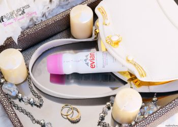 evian facial spray, evian, skincare, hydration, moisturize, beauty, bblogger, brandbacker, beauty review, skincare review, how to, facial sprays, skin, belleza, blog, lifestyle, honeymoon, travel kit, ultimate in-flight honeymoon ket,